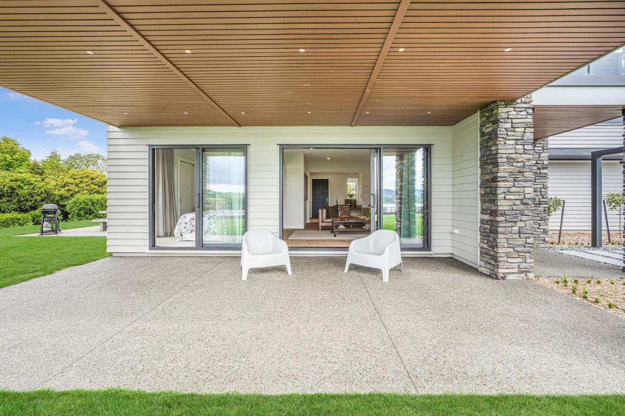 Lakeside Karapiro Downstairs Apartment Cambridge Exterior foto
